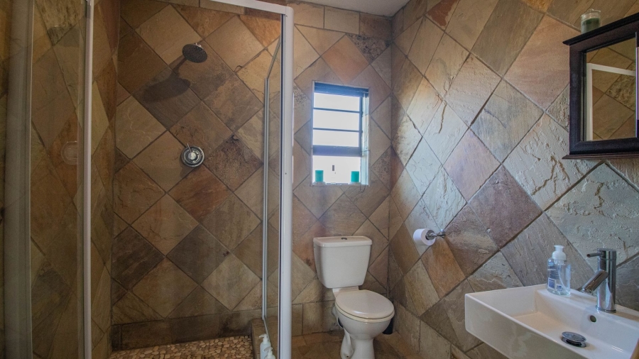 4 Bedroom Property for Sale in Blue Bend Eastern Cape